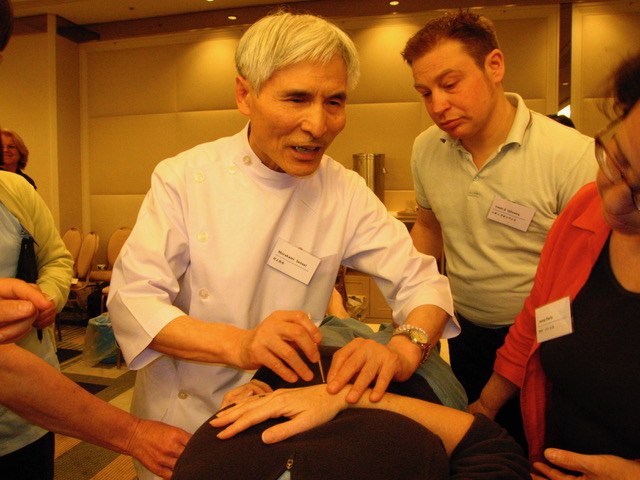 Murakami Sensei, one of the top acupuncture masters in Japan at a ToyoHari Training in 2007